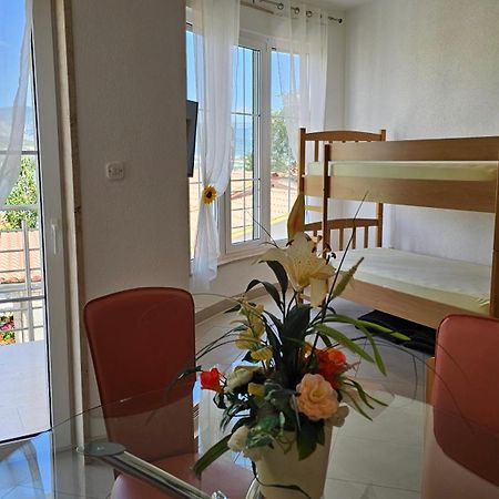 Apartmani Barnjak โตรกีร์ ภายนอก รูปภาพ
