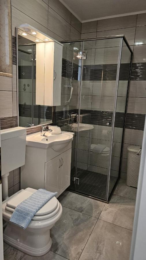 Apartmani Barnjak โตรกีร์ ภายนอก รูปภาพ