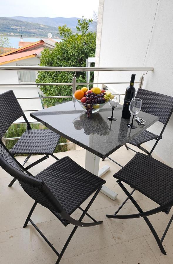 Apartmani Barnjak โตรกีร์ ภายนอก รูปภาพ
