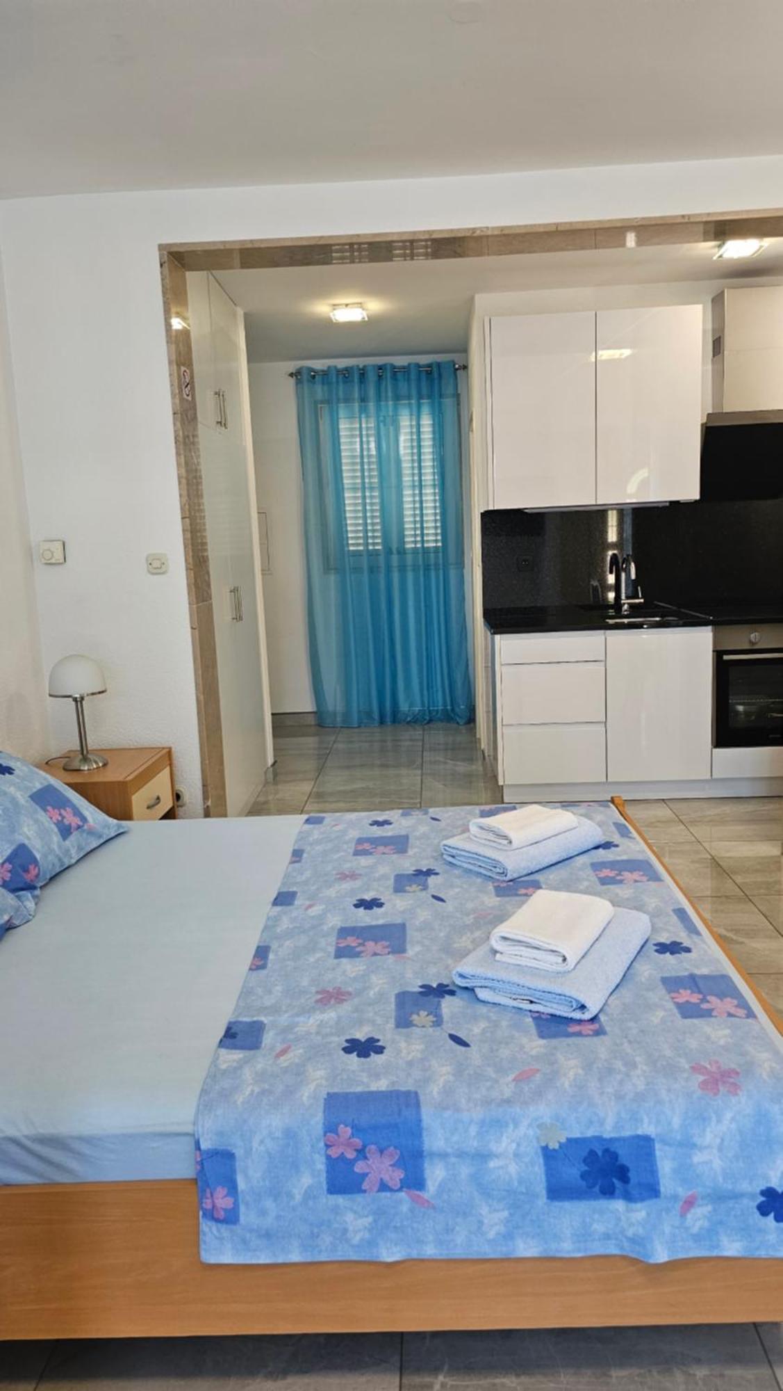 Apartmani Barnjak โตรกีร์ ภายนอก รูปภาพ